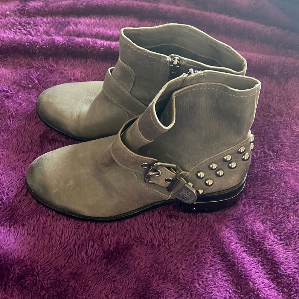 Vince Camuto Ombré booties